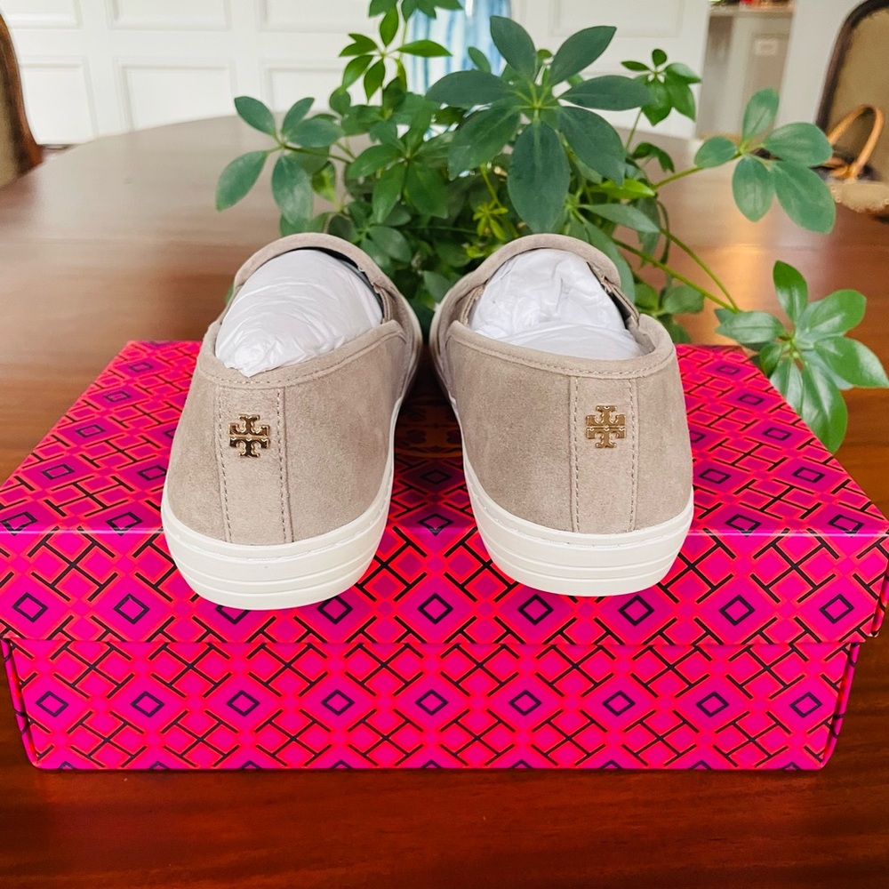 Brand New Tory Burch Jesse Slip On Sneaker - French Gray